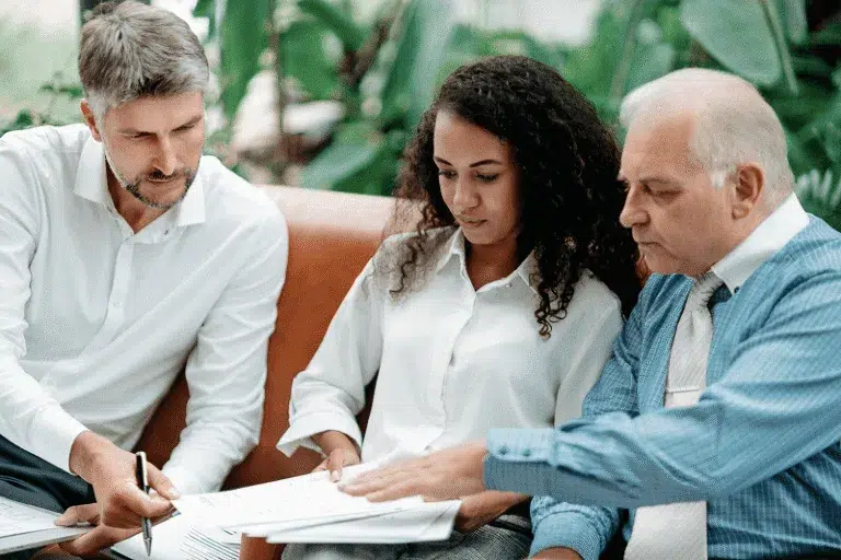 How Do you Tell a Client About a Change Order article cover